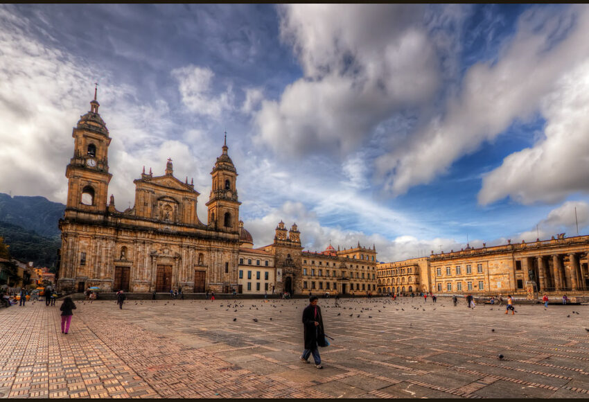 Colombia vs Panama – Which Country is Better for Travel?